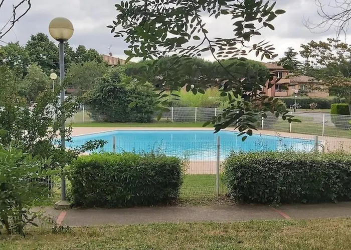 Les Muses - Avec Entree Autonome, Clim Neuve, Jardin, Parking Prive & Sa Piscine ! -