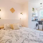 Les Muses - Avec Entree Autonome, Clim Neuve, Jardin, Parking Prive & Sa Piscine ! - Daire Toulouse