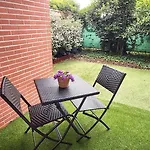 Daire Les Muses - Avec Entree Autonome, Clim Neuve, Jardin, Parking Prive & Sa Piscine ! - *