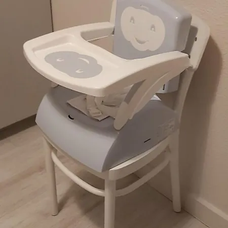 شقة Les Muses - Avec Entree Autonome, Clim Neuve, Jardin, Parking Prive & Sa Piscine ! - تولوز