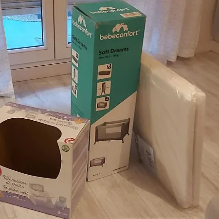 Les Muses - Avec Entree Autonome, Clim Neuve, Jardin, Parking Prive & Sa Piscine ! - شقة