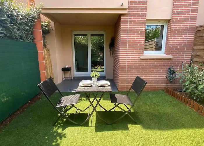 Les Muses - Avec Entree Autonome, Clim Neuve, Jardin, Parking Prive & Sa Piscine ! -