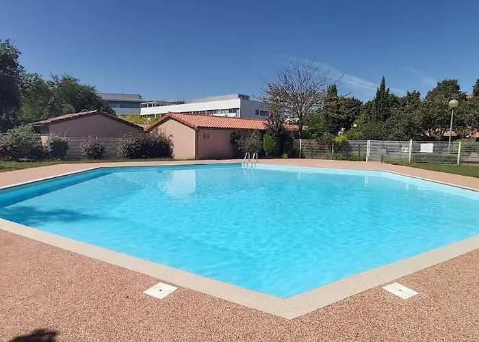 Les Muses - Avec Entree Autonome, Clim Neuve, Jardin, Parking Prive & Sa Piscine ! - * Toulouse