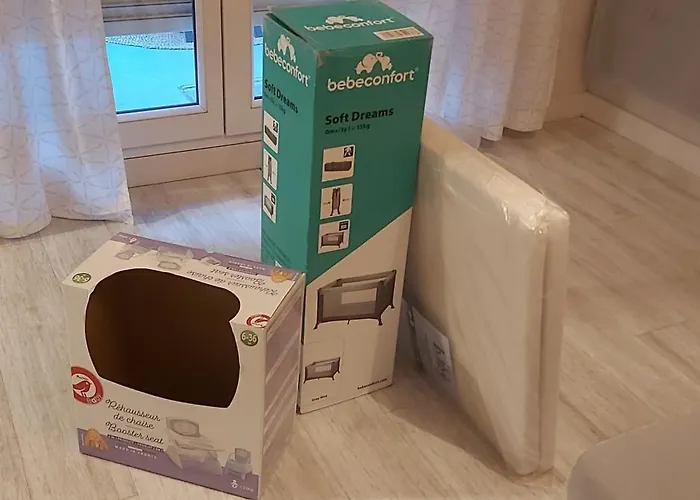 Les Muses - Avec Entree Autonome, Clim Neuve, Jardin, Parking Prive & Sa Piscine ! - Lejlighed